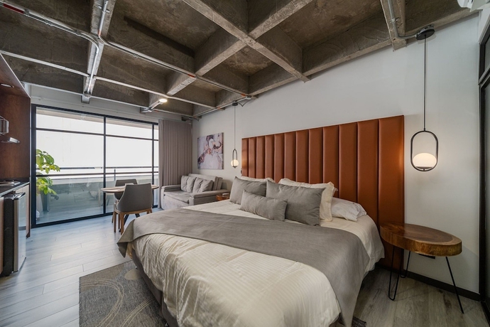 Imagen de la habitación del Hotel Epic Suites x Ahead. Foto 6