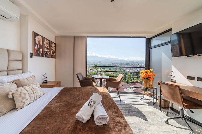 Imagen de la habitación del Hotel Epic Suites x Ahead. Foto 9