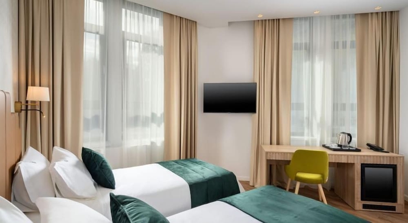 Imagen de la habitación del Hotel Epica. Foto 8