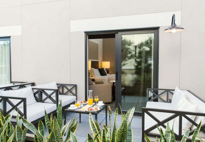 Imagen de los exteriores del Hotel Epicurean , Autograph Collection. Foto 9