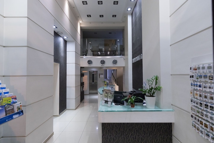 Imagen de los interiores del Hotel Epidavros. Foto 11