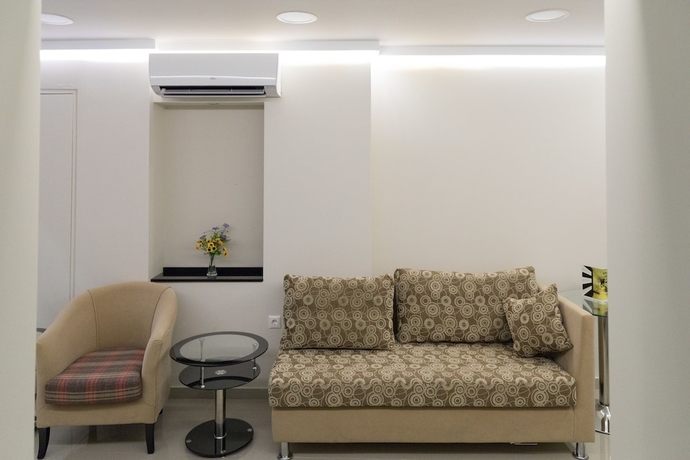 Imagen de los interiores del Hotel Epidavros. Foto 15