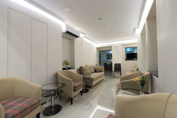 Imagen de los interiores del Hotel Epidavros. Foto 19