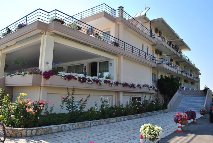 Imagen de los exteriores del Hotel Epihotel Odysseas. Foto 9