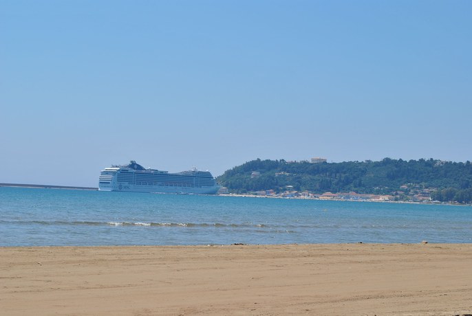 Imagen de los exteriores del Hotel Epihotel Odysseas. Foto 12