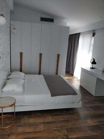 Imagen de la habitación del Hotel Epirus, Sarande. Foto 2
