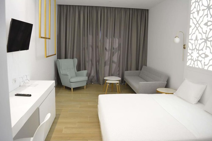 Imagen de la habitación del Hotel Epirus, Sarande. Foto 14