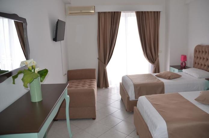Imagen de la habitación del Hotel Epirus, Sarande. Foto 19