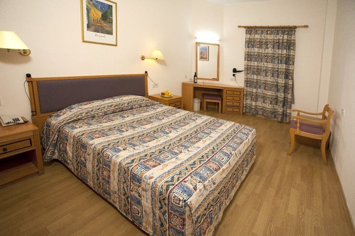 Imagen de la habitación del Hotel Episkopiana. Foto 8