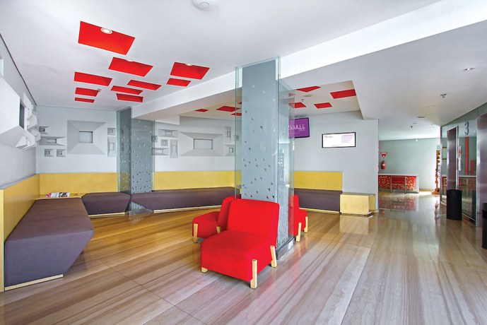 Imagen de los interiores del Hotel Episode Kuta Bali. Foto 18