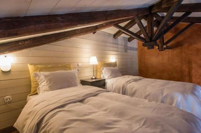 Imagen general del Hotel Epoches Luxury Suites. Foto 4