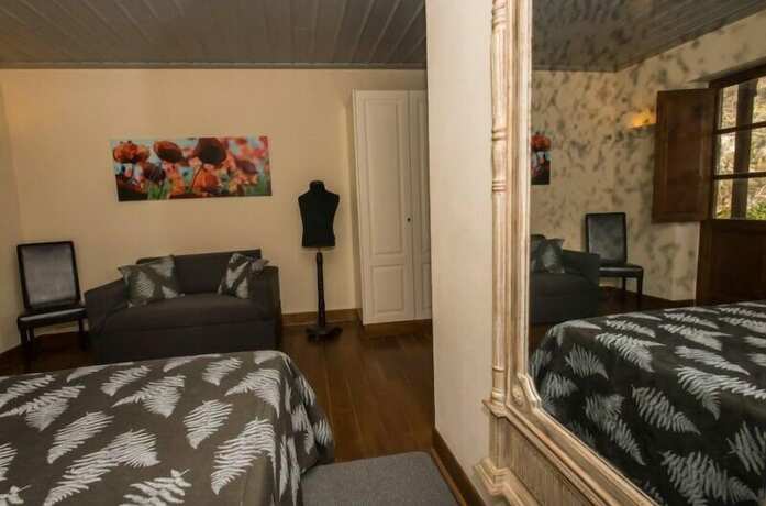 Imagen general del Hotel Epoches Luxury Suites. Foto 10