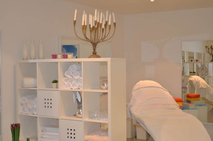 Imagen de los interiores del Hotel Eppelborner Hof. Foto 16
