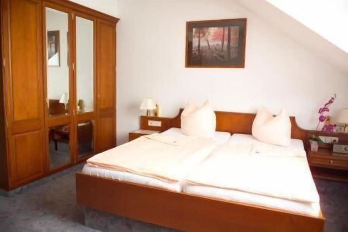 Imagen de la habitación del Hotel Eppelborner Hof. Foto 5