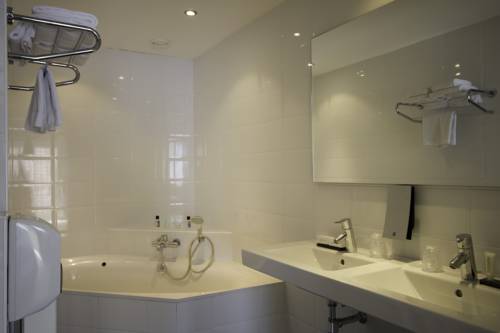 Imagen de la habitación del Hotel Epping. Foto 7