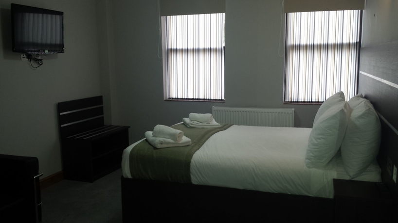 Imagen de la habitación del Hotel Epsilon. Foto 4