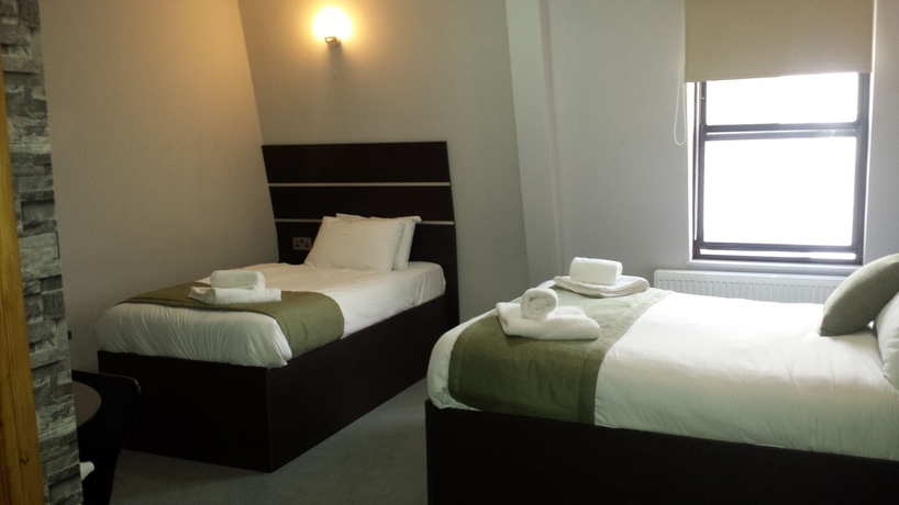 Imagen de la habitación del Hotel Epsilon. Foto 6