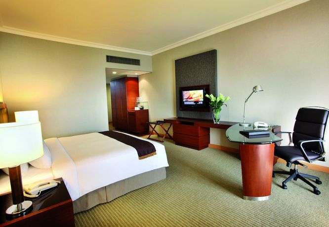 Imagen de la habitación del Hotel Equatorial Penang. Foto 9