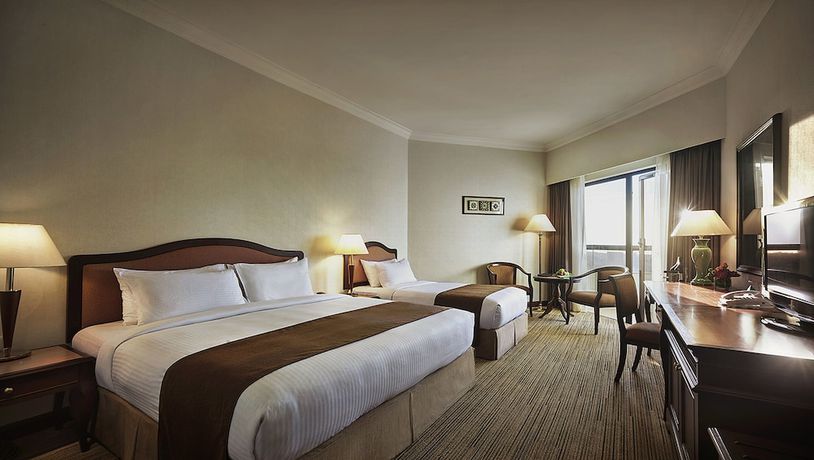 Imagen de la habitación del Hotel Equatorial Penang. Foto 10