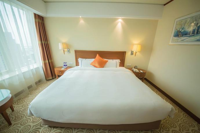 Imagen general del Hotel Equatorial Qingdao. Foto 12