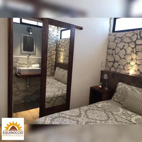 Imagen de la habitación del Hotel Equinoccio Pe&ntilde;a de Bernal. Foto 16