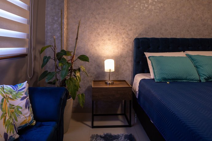 Imagen de la habitación del Hotel Equipetrol Suites Apart. Foto 13