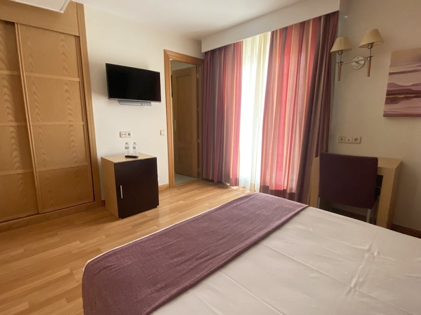 Imagen de la habitación del Hotel Equo Aranjuez. Foto 3