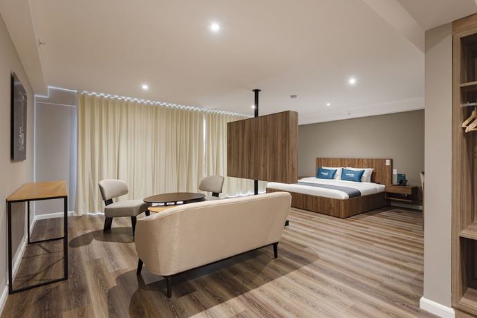 Imagen de la habitación del Hotel Equo Boutique. Foto 16