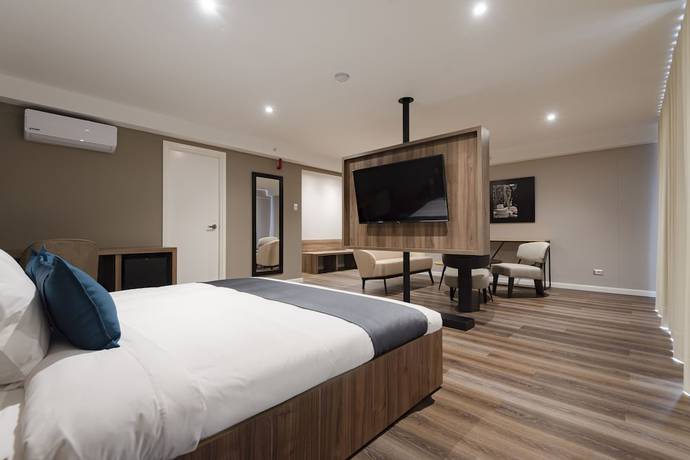 Imagen de la habitación del Hotel Equo Boutique. Foto 17