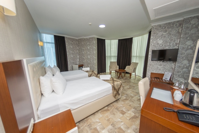 Imagen de la habitación del Hotel Era Palace Gonio. Foto 15