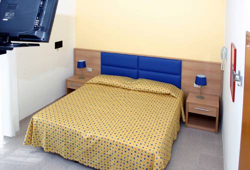 Imagen de la habitación del Hotel Eraclea. Foto 4