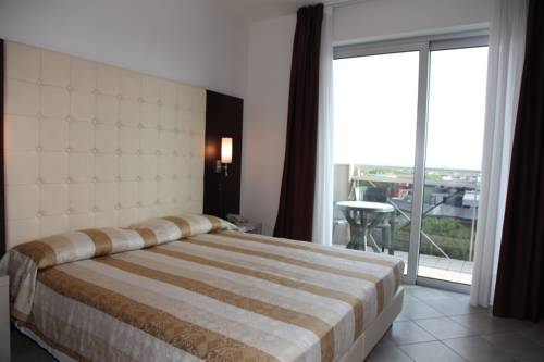 Imagen de la habitación del Hotel Eraclea Palace. Foto 16