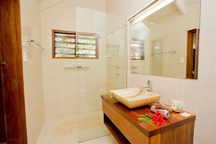 Imagen de la habitación del Hotel Erakor Island Resort and Spa. Foto 4