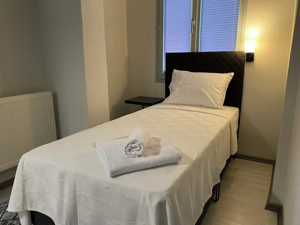 Imagen general del Hotel Eraliz. Foto 7