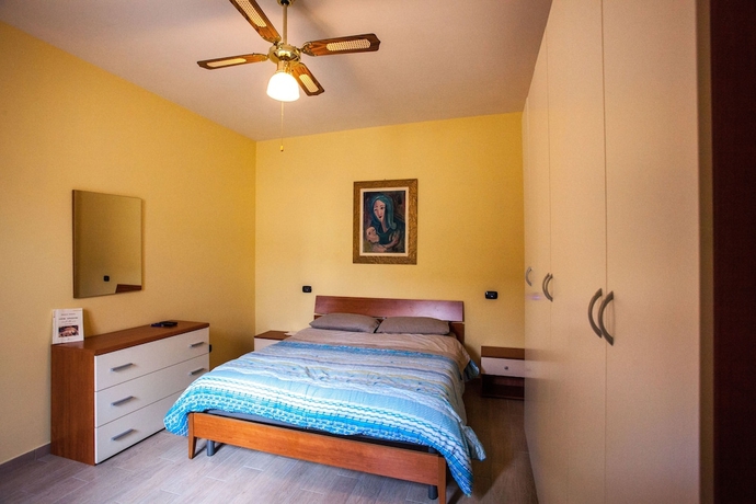 Imagen de la habitación del Hotel Erasippe Residence. Foto 5