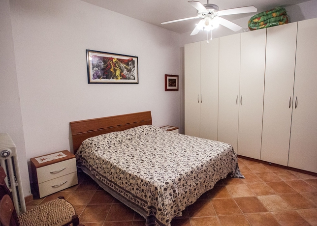Imagen de la habitación del Hotel Erasippe Residence. Foto 6