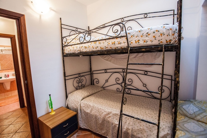 Imagen de la habitación del Hotel Erasippe Residence. Foto 7