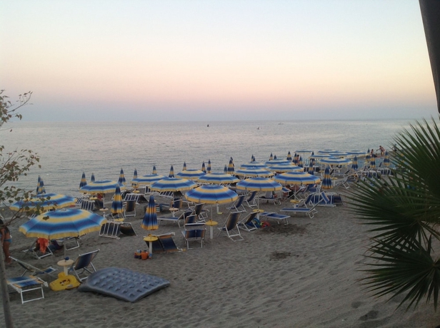 Imagen de los interiores del Hotel Erasippe Residence. Foto 18