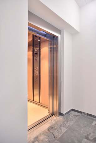 Imagen de los interiores del Hotel Erato, Aegina. Foto 12