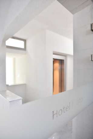 Imagen de los interiores del Hotel Erato, Aegina. Foto 14