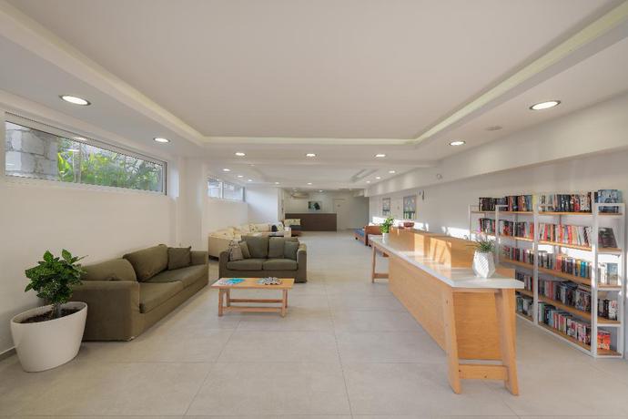 Imagen de los interiores del Hotel Erato Beach. Foto 11