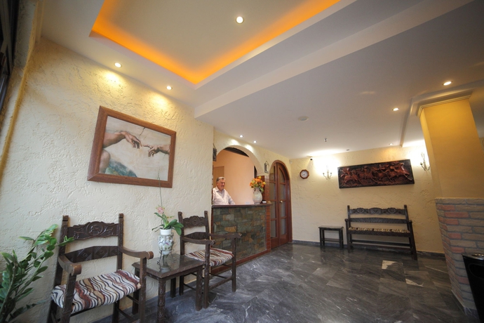 Imagen de los interiores del Hotel Erato, Gournes. Foto 13