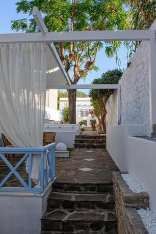 Imagen general del Hotel Erato Seaside. Foto 5