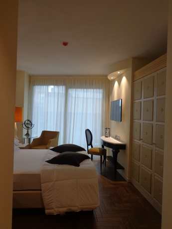 Imagen de la habitación del Hotel Erbavoglio. Foto 8