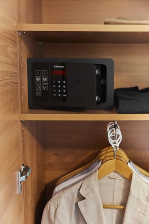 Imagen de la habitación del Hotel Erber. Foto 11