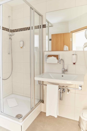 Imagen de la habitación del Hotel Erber. Foto 17