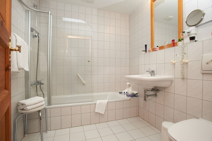 Imagen de la habitación del Hotel Erbgericht Krippen. Foto 16