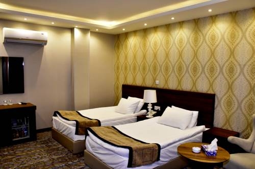 Imagen de la habitación del Hotel Erbil View. Foto 8