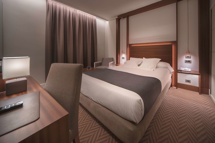 Imagen de la habitación del Hotel Ercilla De Bilbao, Autograph Collection. Foto 14