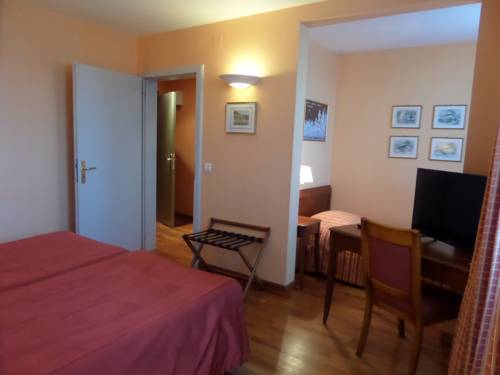 Imagen de la habitación del Hotel Erckmann Chatrian. Foto 1